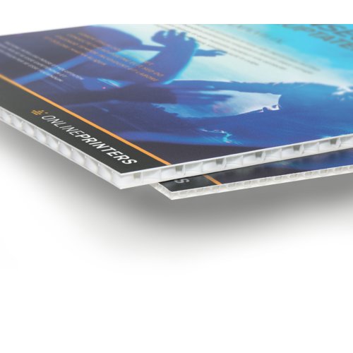 Pannello alveolare bianco, leggero e robusto.